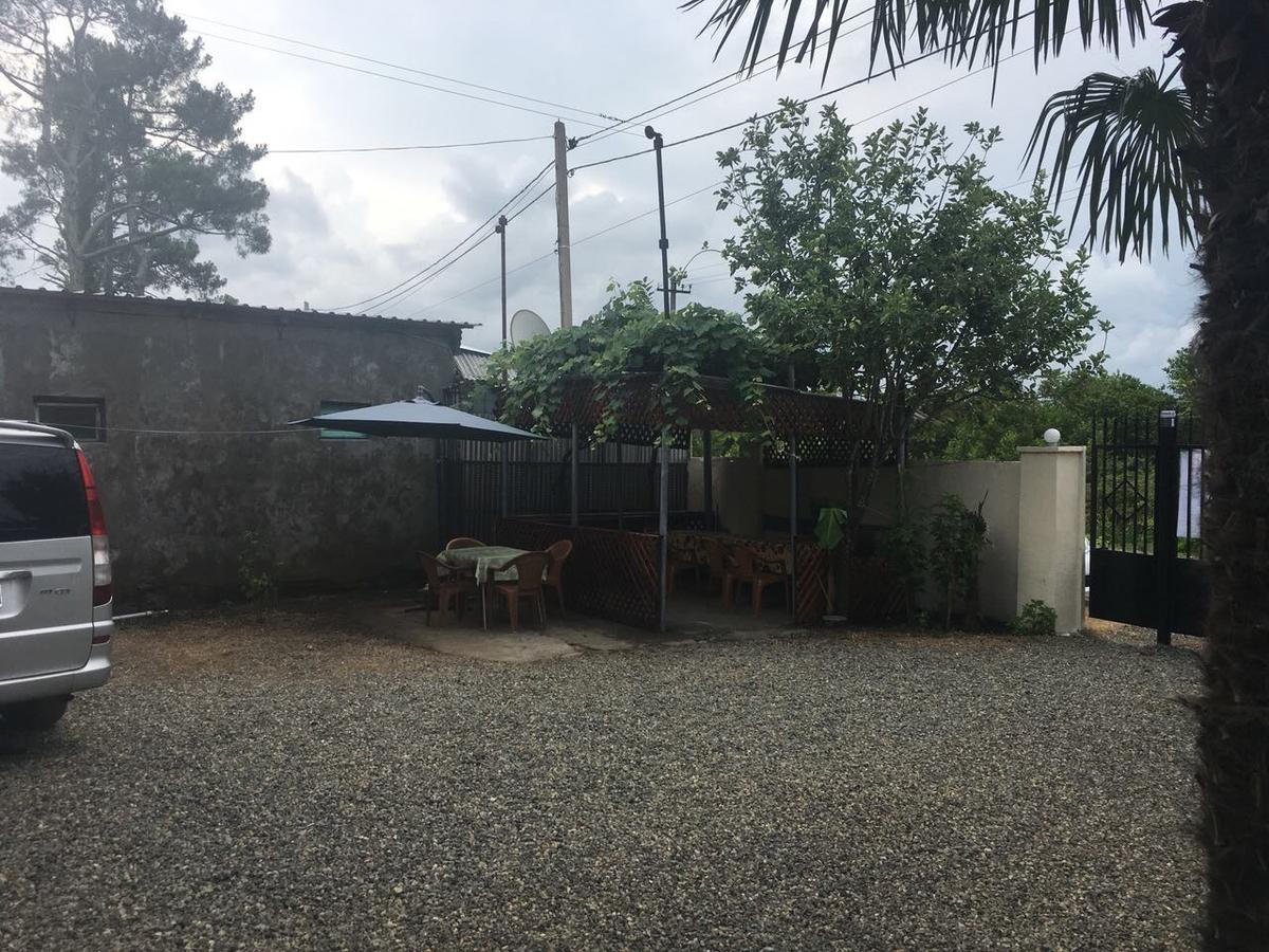 Saba Guest House Уреки Екстериор снимка